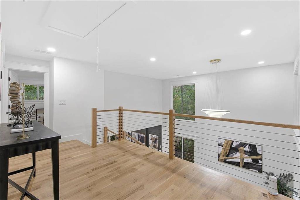 Atlanta, GA 30327,1153 Dawn View LN NW
