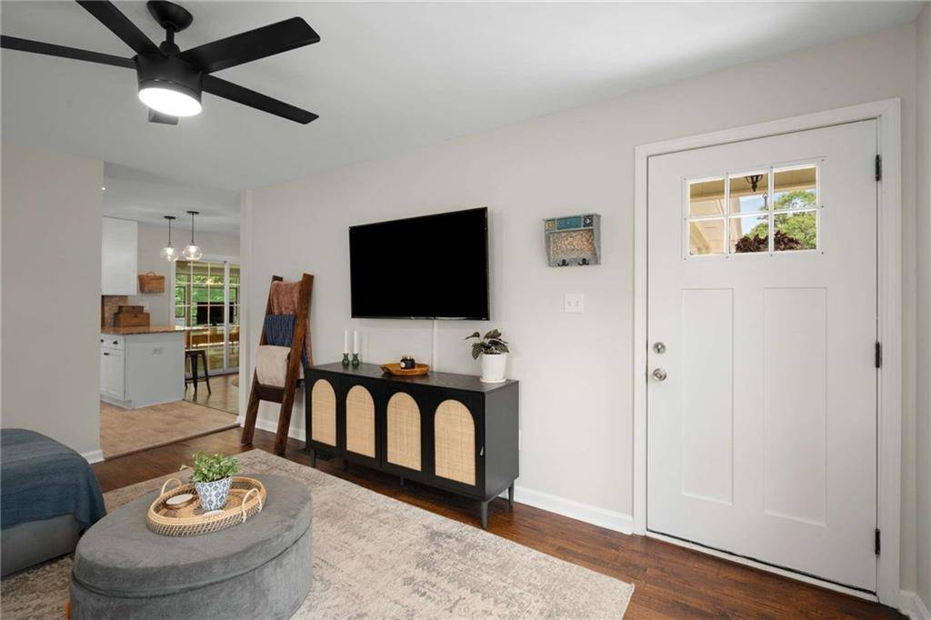 Smyrna, GA 30082,283 Norton CIR SE