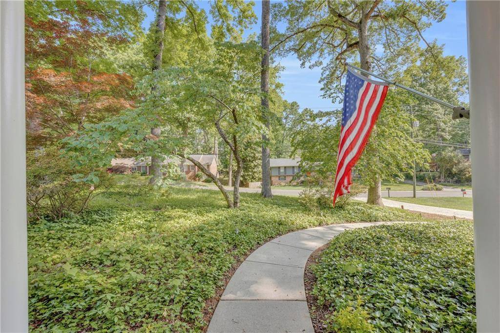 Dunwoody, GA 30338,4331 E Kings Point CIR