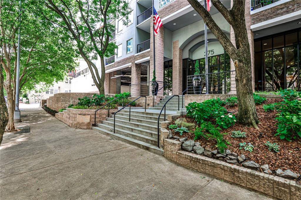 Atlanta, GA 30309,275 13th ST NE #605