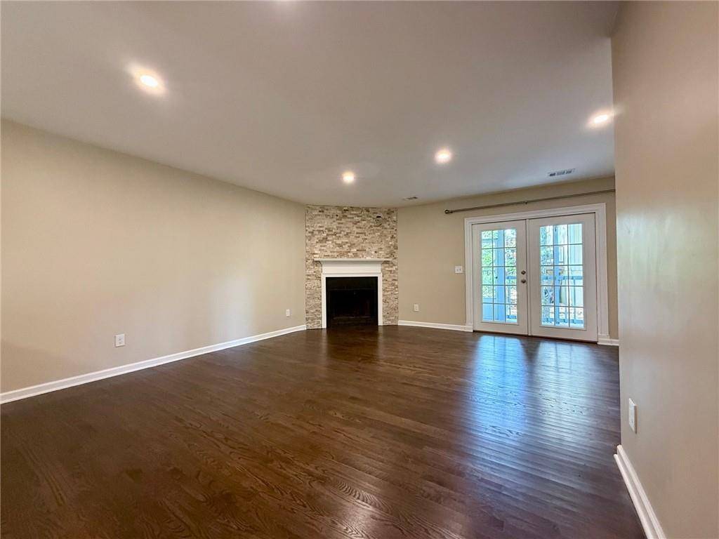 Marietta, GA 30066,405 Oak Harbor CT