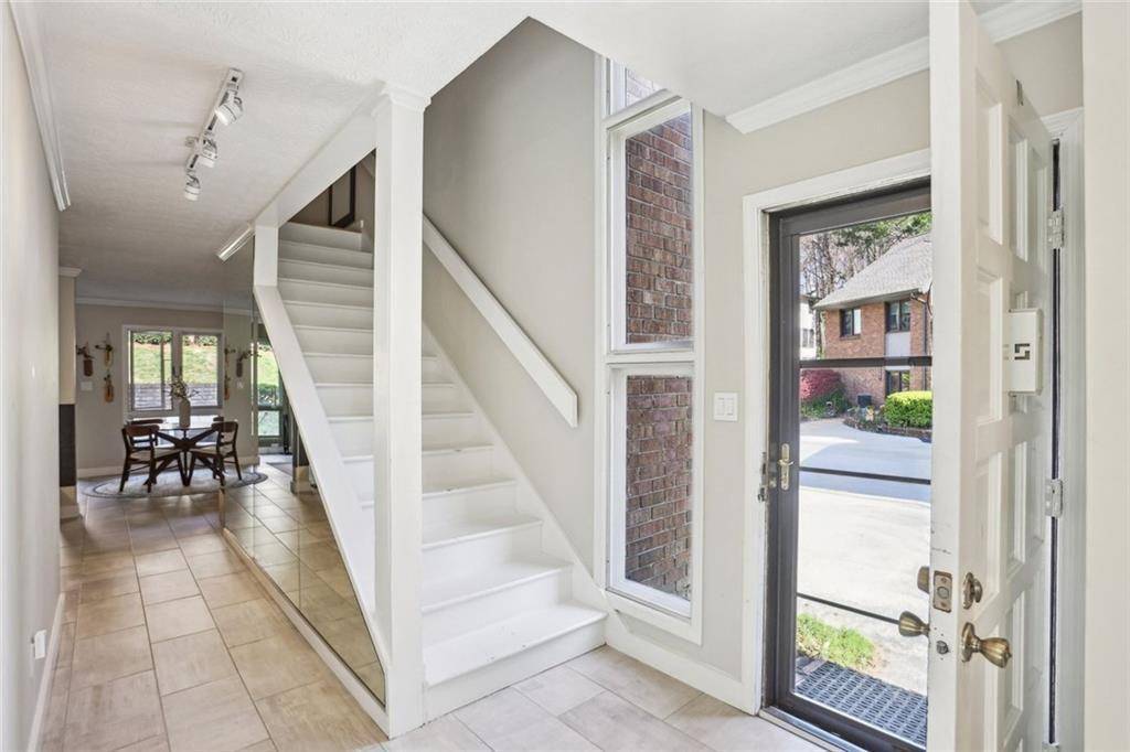 Brookhaven, GA 30329,3268 Clairmont NE