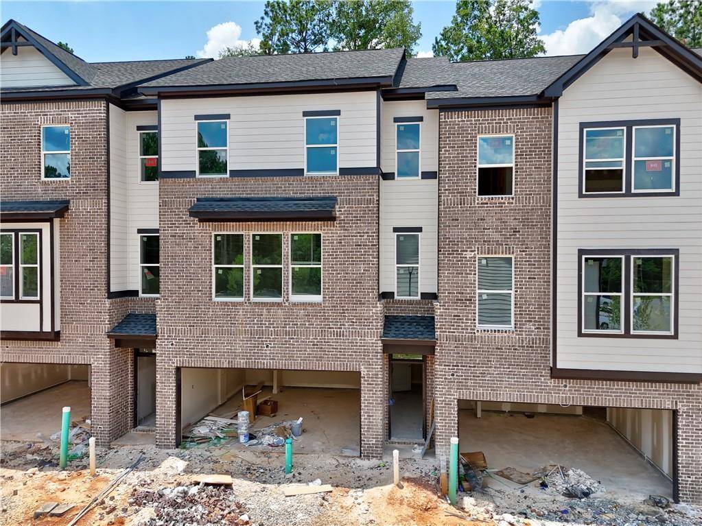Tucker, GA 30084,4 Rock Park WAY #14