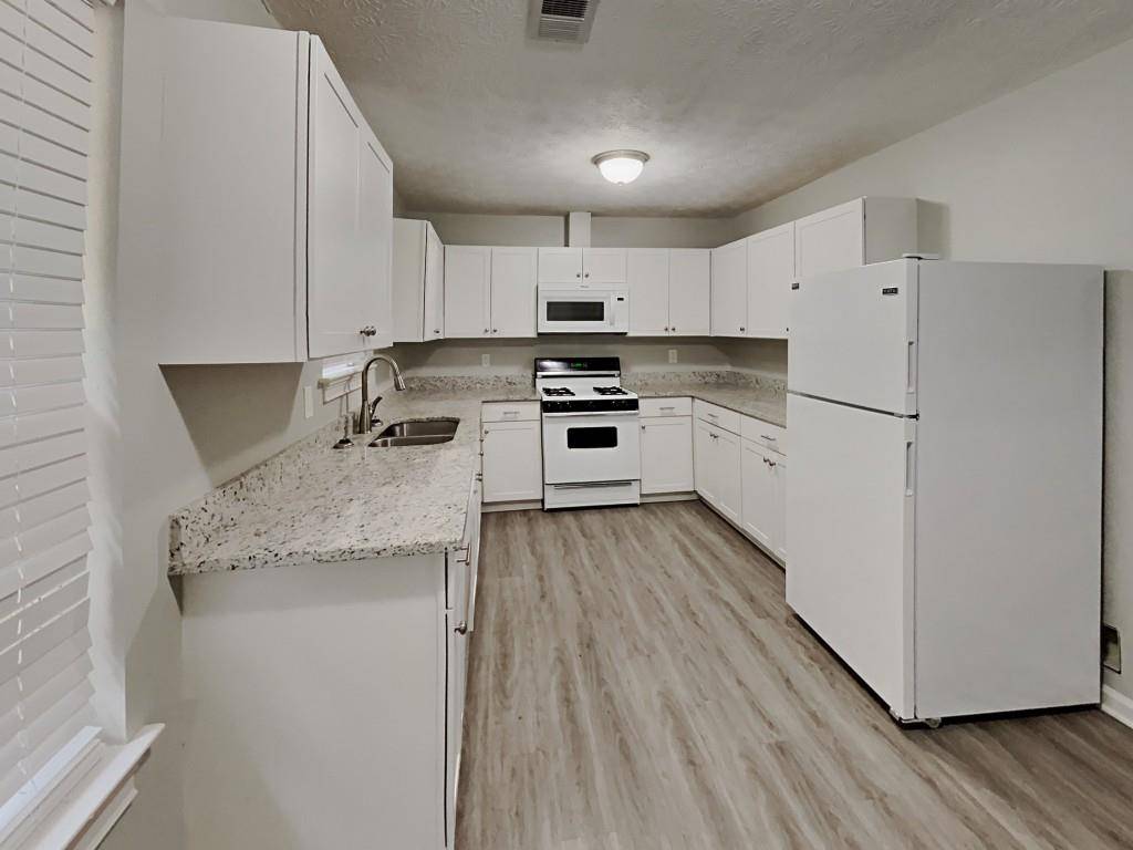 Mcdonough, GA 30252,119 Michelle DR