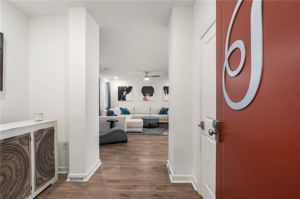 Atlanta, GA 30315,383 GRANT CIR SE #1634