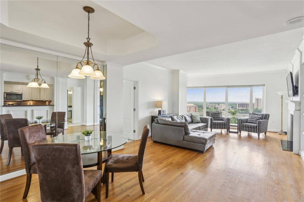 Atlanta, GA 30326,3475 Oak Valley RD NE #2060