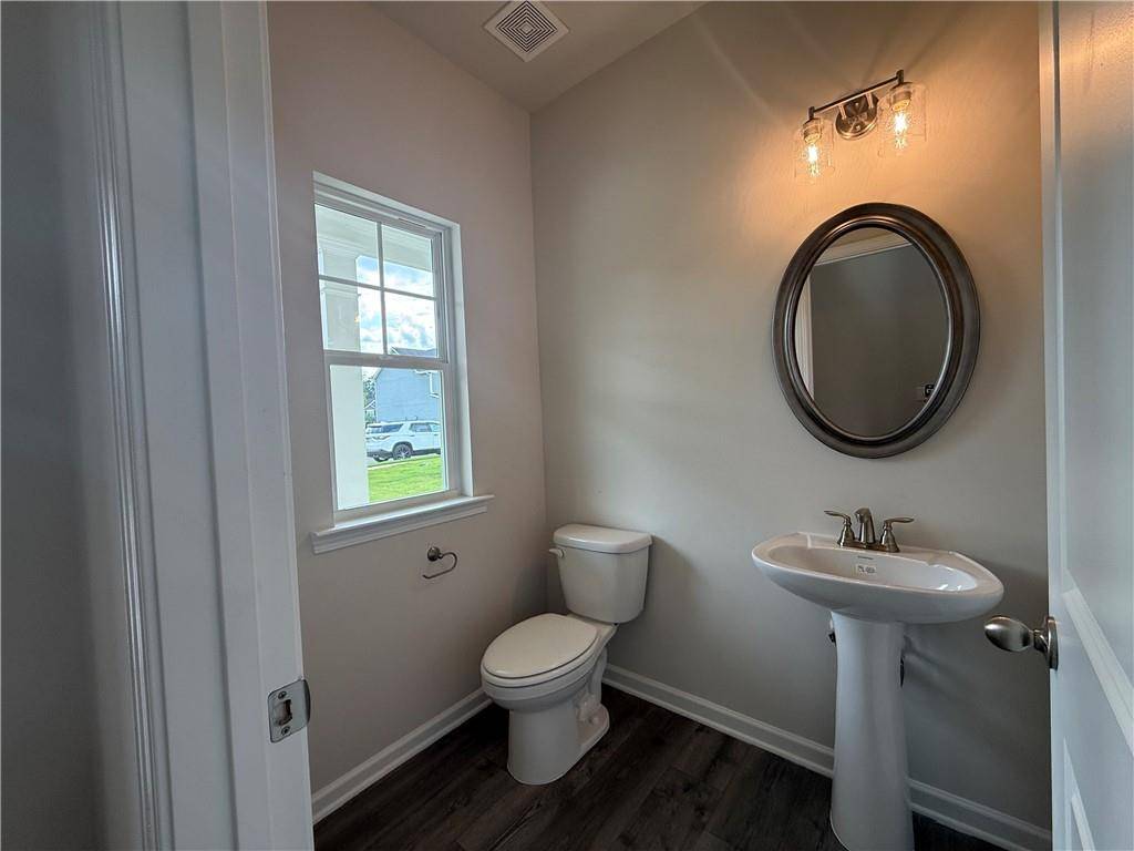 Adairsville, GA 30103,17 Madison LN