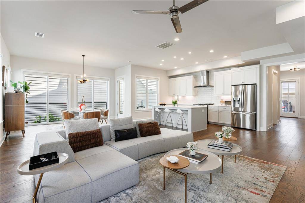 Atlanta, GA 30342,4046 Hazel Nut LN