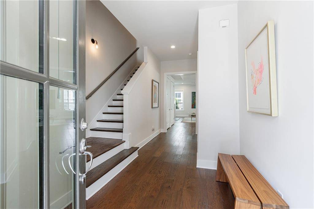Atlanta, GA 30342,4046 Hazel Nut LN