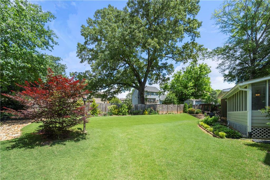 Woodstock, GA 30188,503 Bonnie DR