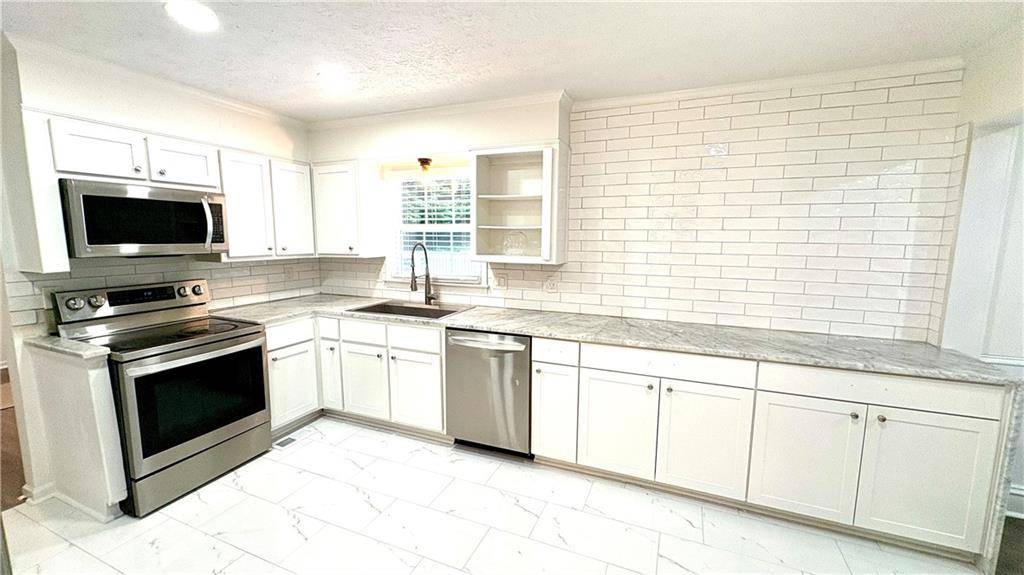 Lawrenceville, GA 30046,313 Summit Ridge DR