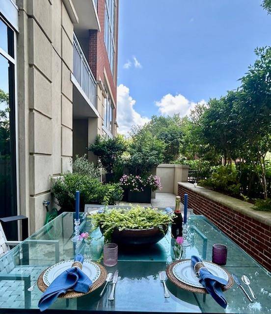 Atlanta, GA 30309,1820 Peachtree ST #311