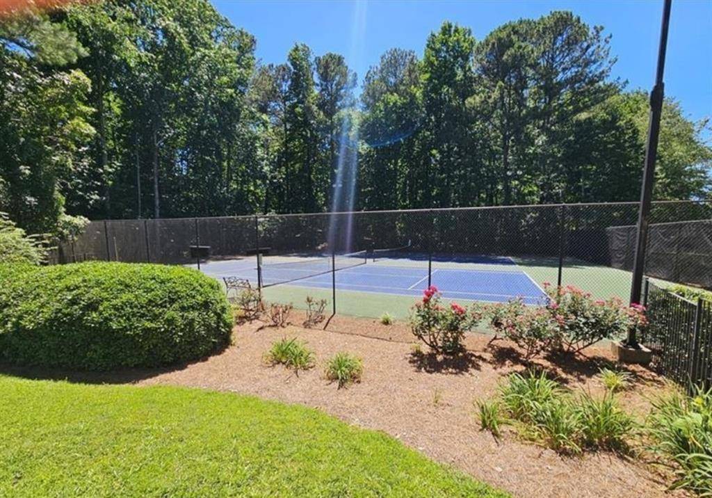 Sandy Springs, GA 30350,807 Woodcliff DR