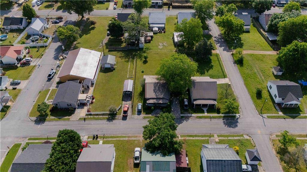 Aragon, GA 30104,8 W 2nd ST