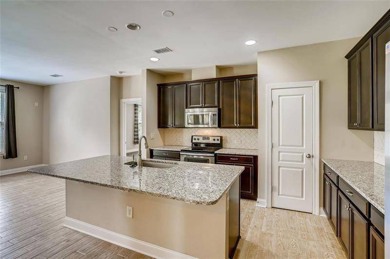 Canton, GA 30115,4018 Creekshire TRL
