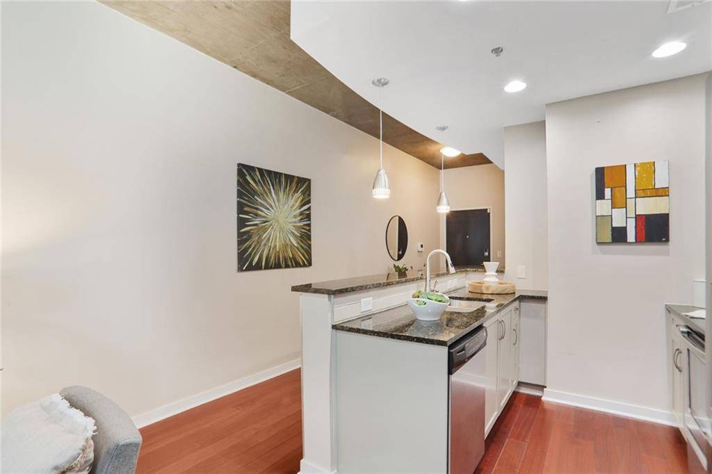 Atlanta, GA 30308,855 Peachtree ST NE #1311
