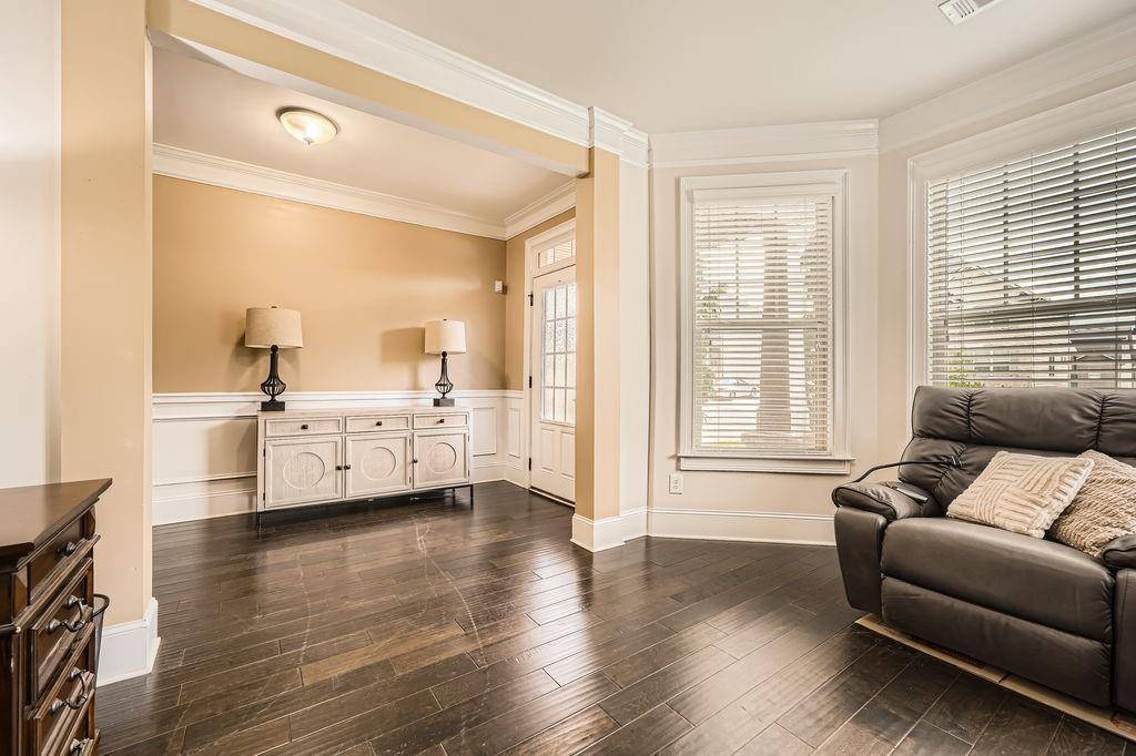 Alpharetta, GA 30004,4465 Mossbrook CIR
