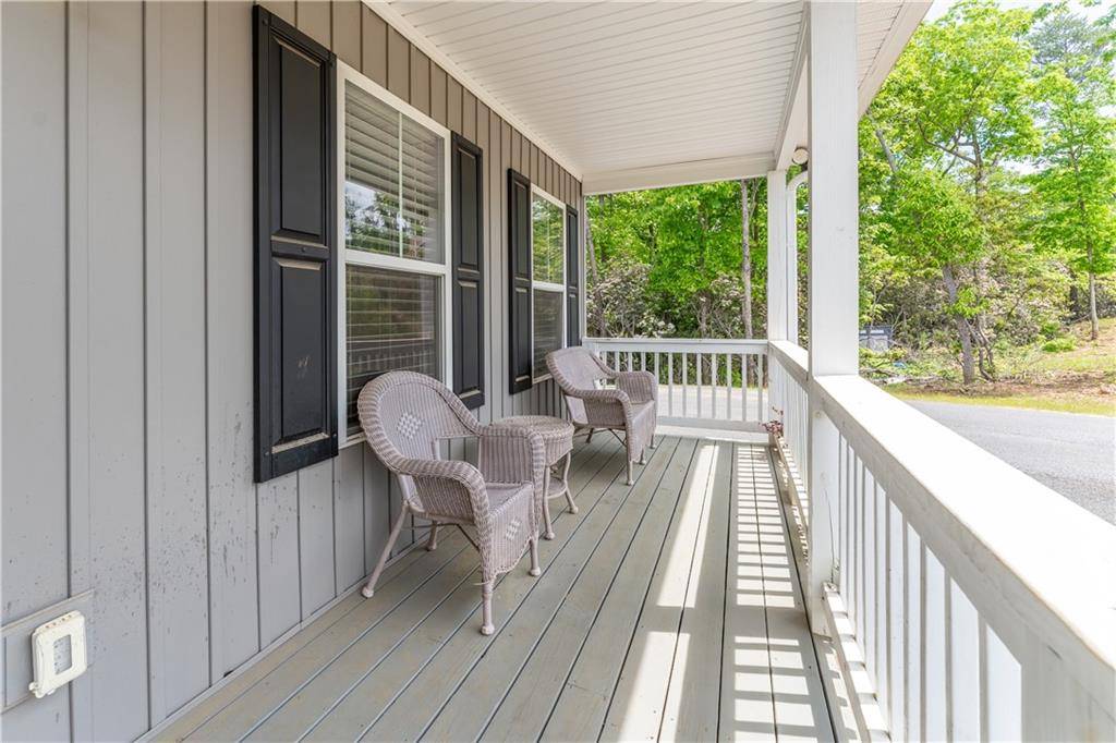 Dahlonega, GA 30533,250 Silas RD