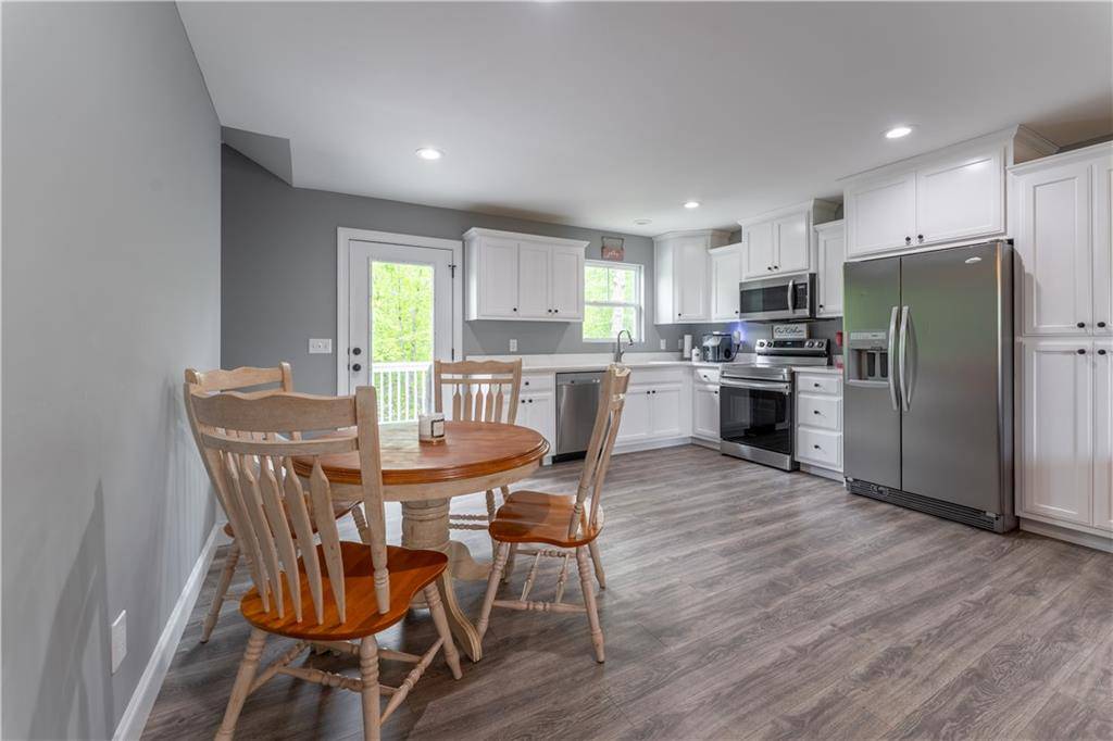 Dahlonega, GA 30533,250 Silas RD