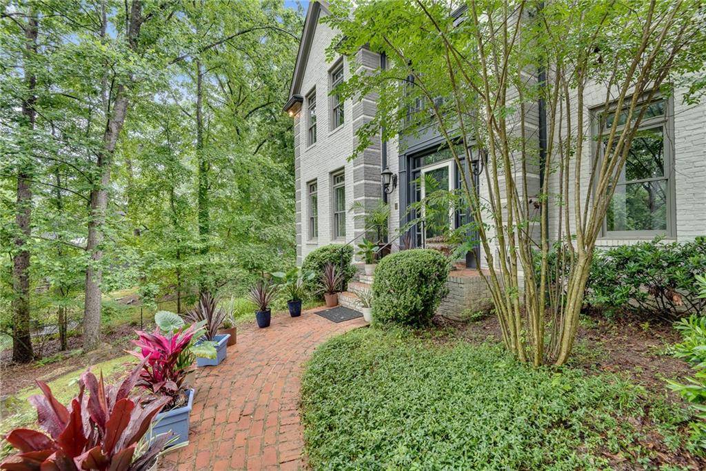 Atlanta, GA 30350,2680 Spalding DR