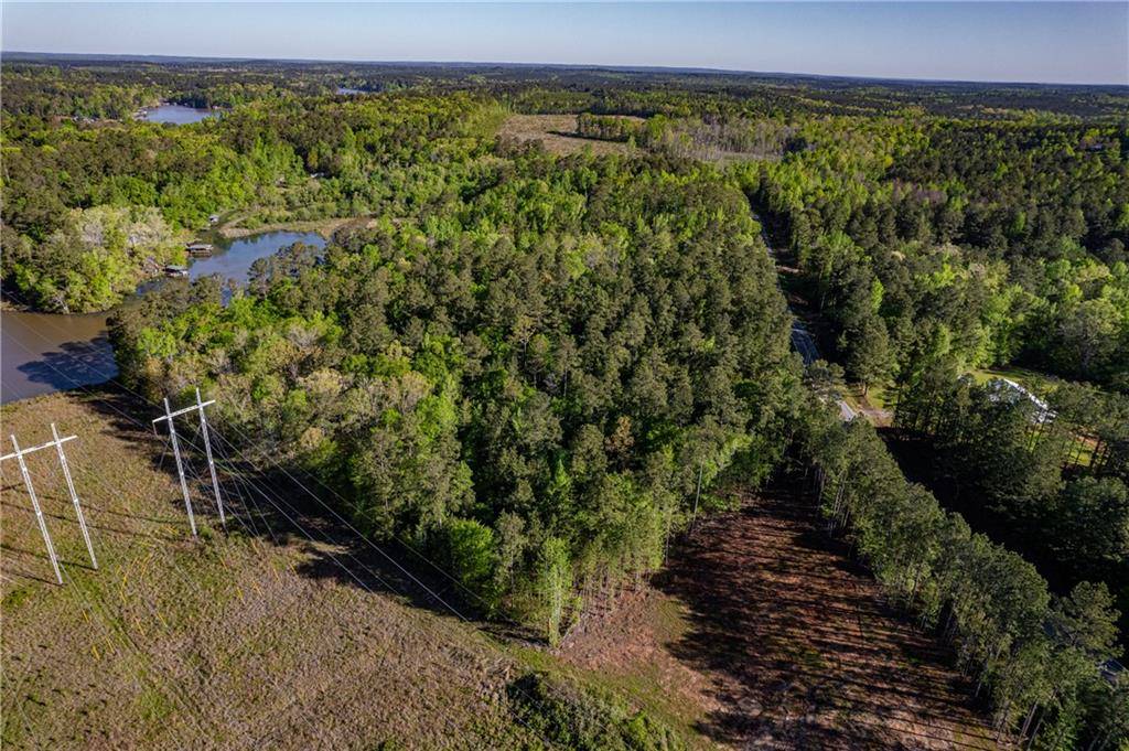 Sparta, GA 31087,287 Lake Sinclair DR