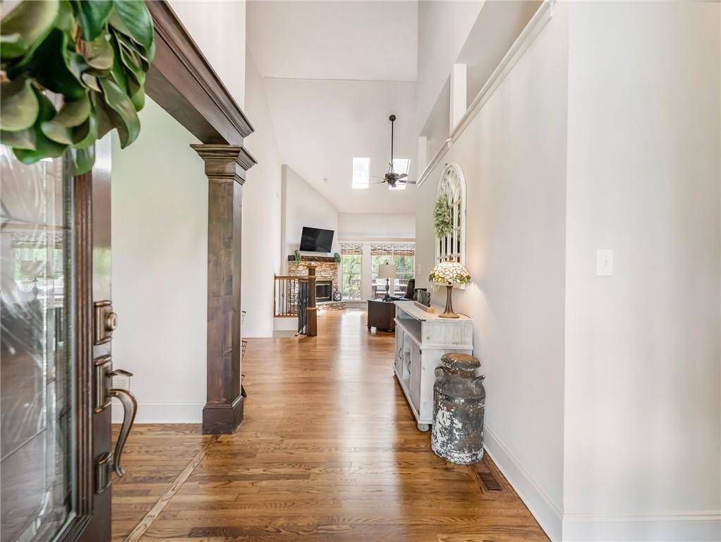 Clermont, GA 30527,5825 Sweetbottom LN