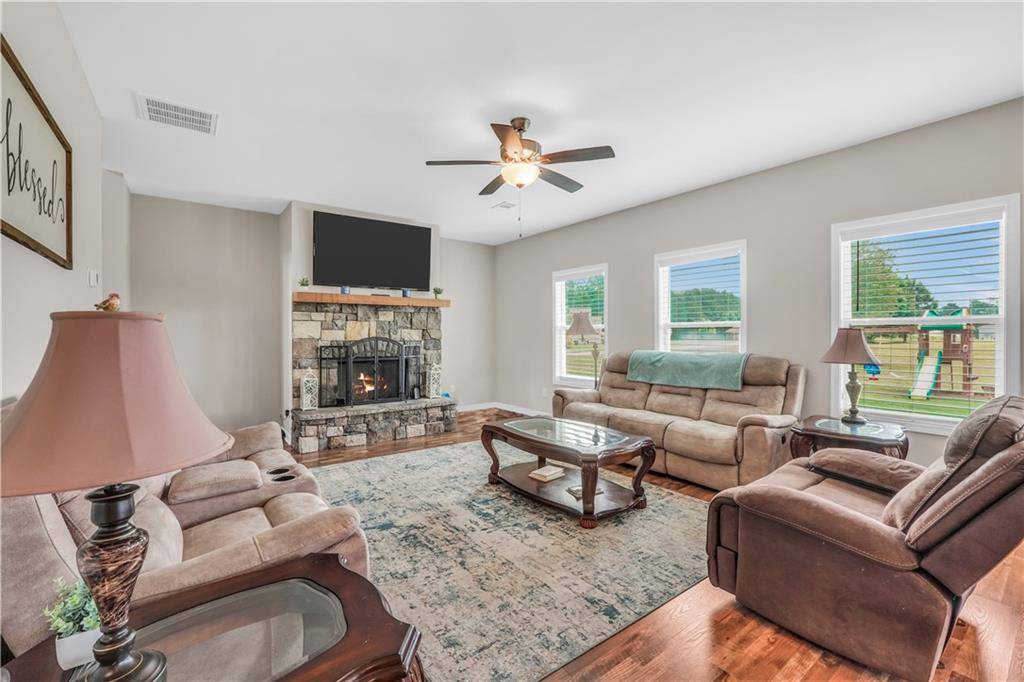 Williamson, GA 30292,488 Brown Station DR