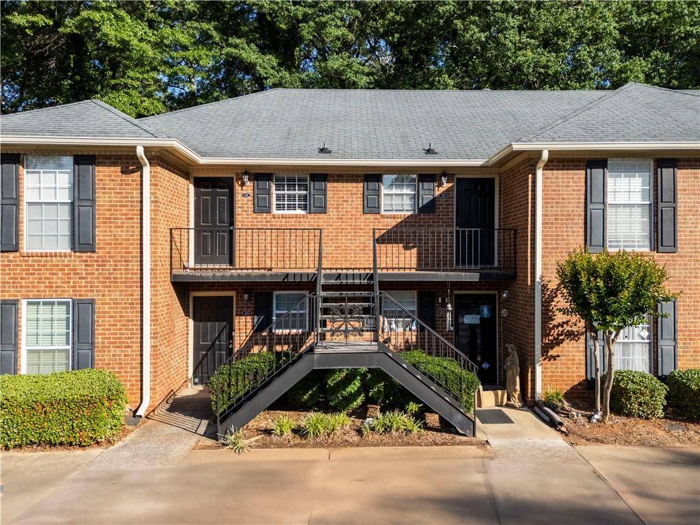 Athens, GA 30606,1688 Prince AVE #203