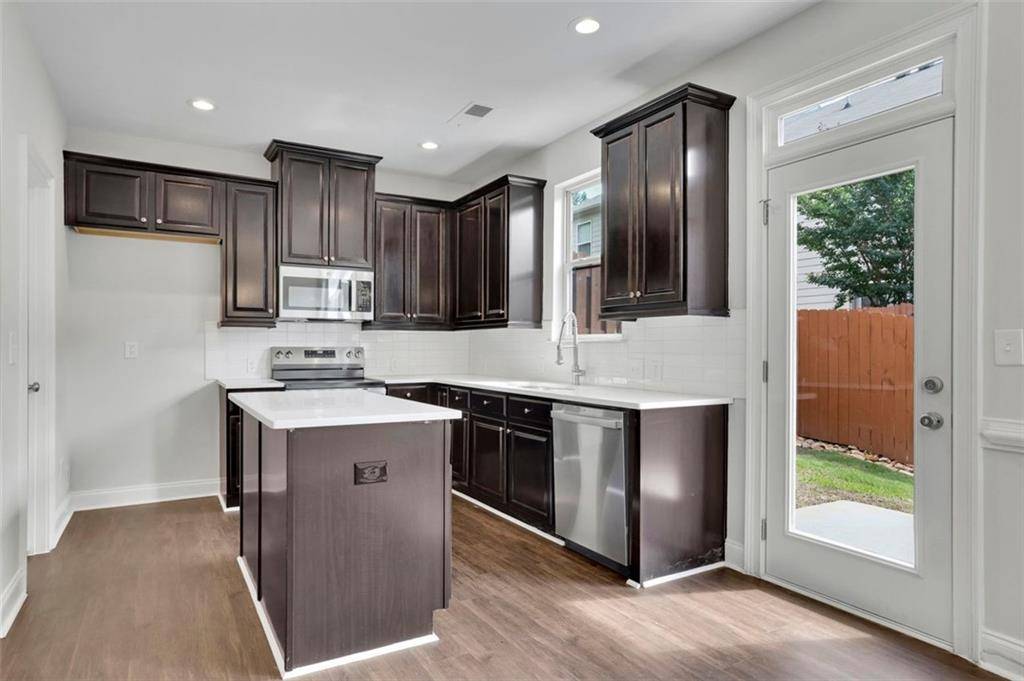 Smyrna, GA 30080,4965 WHITEOAK WALK SE #19