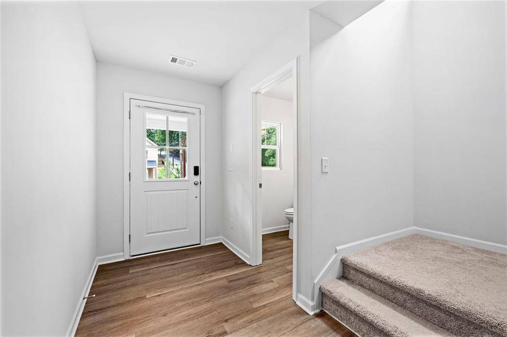 Atlanta, GA 30318,132 2ND ST NW