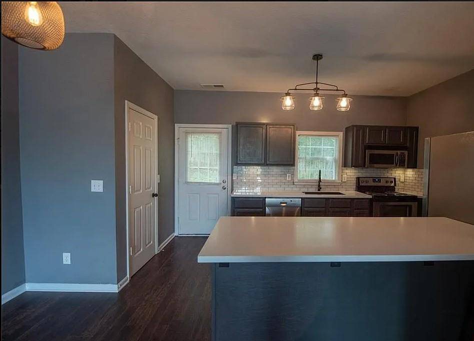 Cartersville, GA 30121,25 Corinth RD