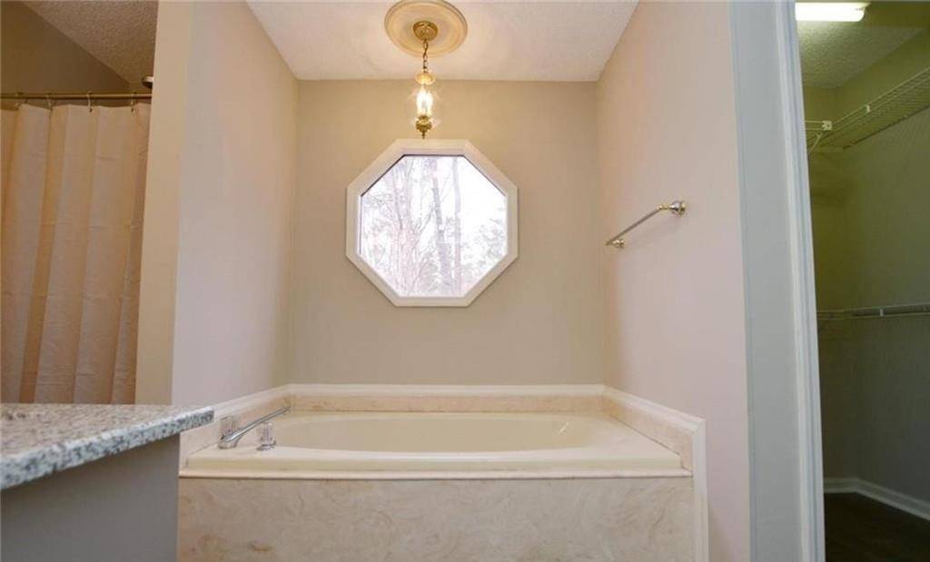 Carrollton, GA 30117,122 Wilson CIR