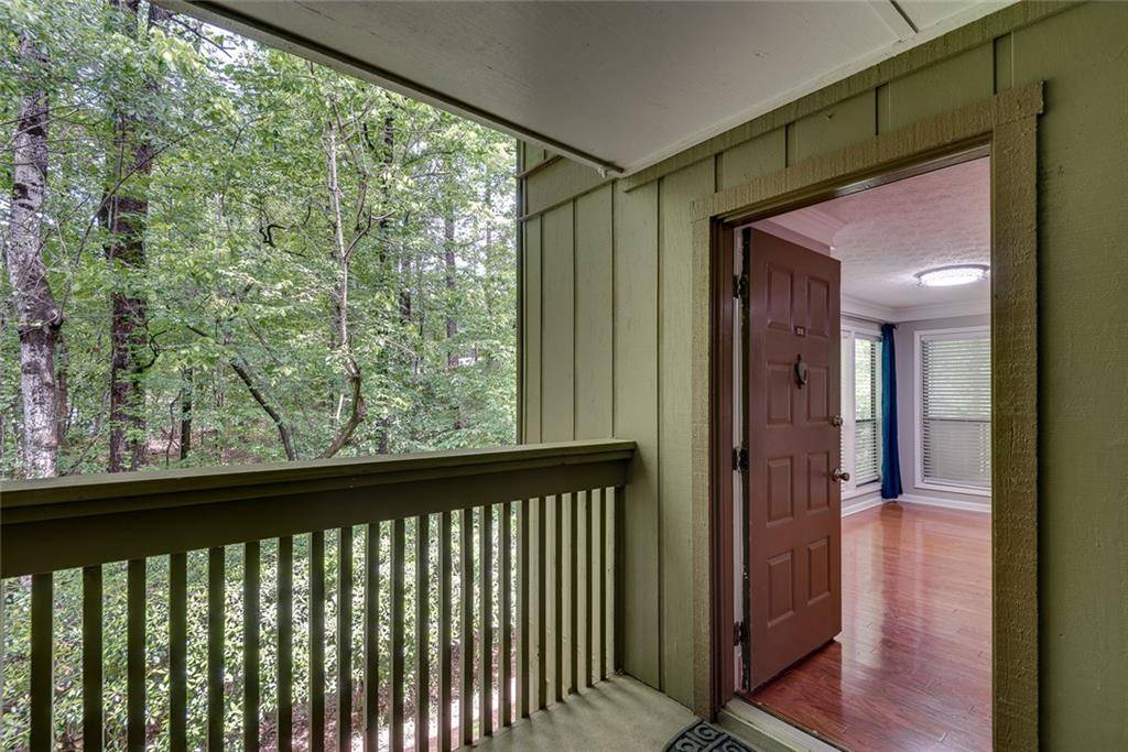 Dunwoody, GA 30338,1015 Dunbar DR