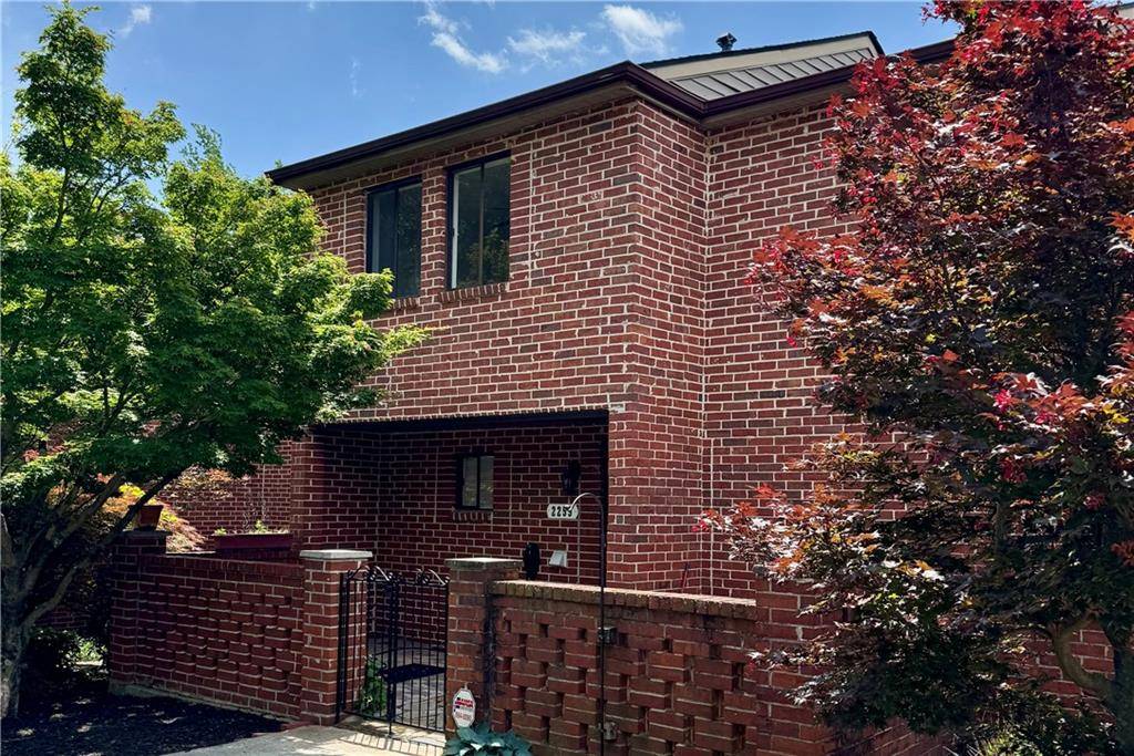 Dunwoody, GA 30338,2259 Pernoshal CT