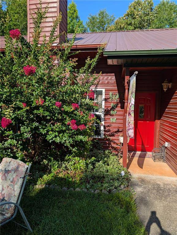 Dahlonega, GA 30533,35 Kitchen WAY W