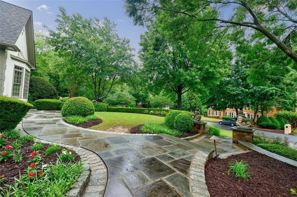 Dunwoody, GA 30338,5318 Brooke Farm DR