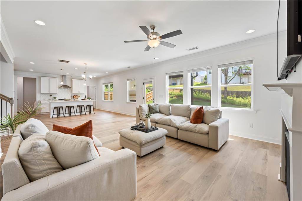 Auburn, GA 30011,5350 Woodline View CIR