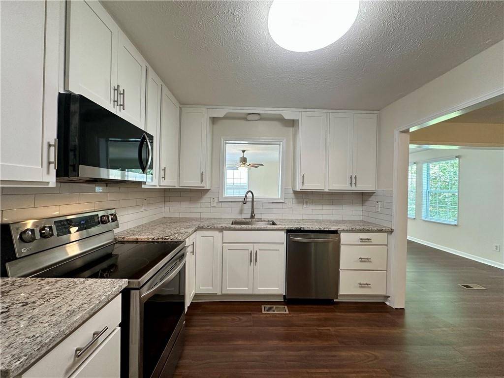 Hiram, GA 30141,485 Angham RD