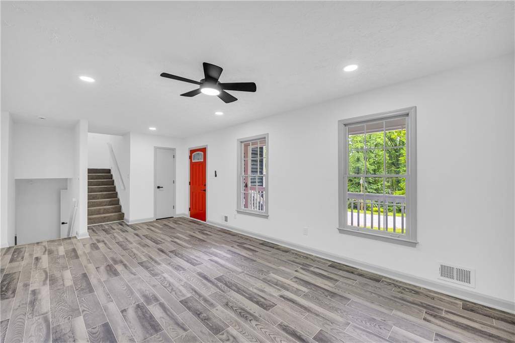 Lithonia, GA 30038,5200 Beechwood Forest CT