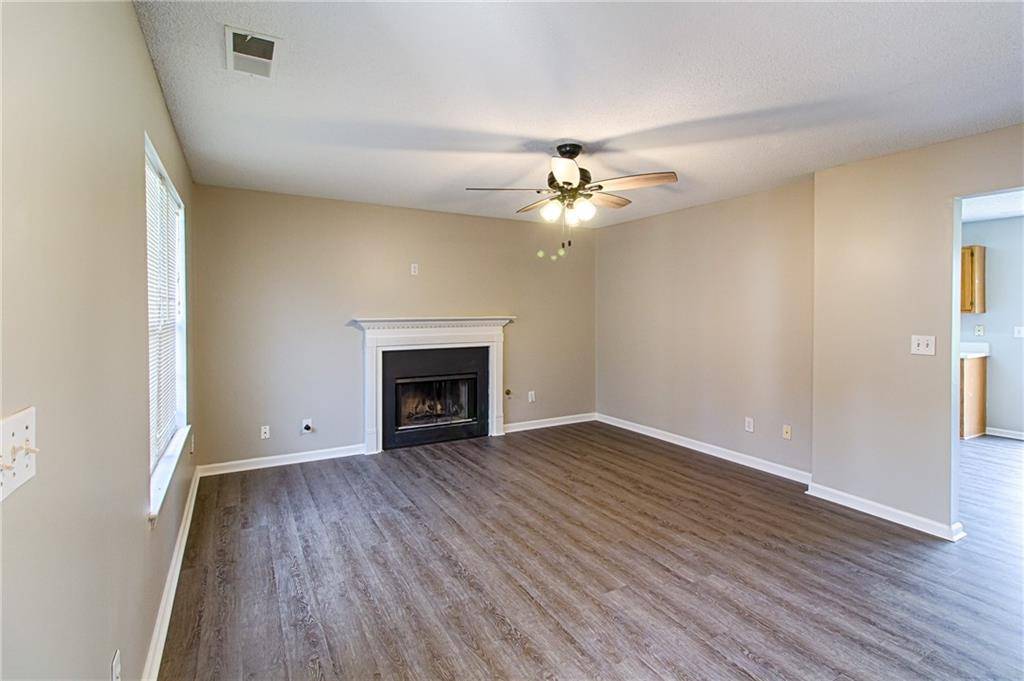 Acworth, GA 30101,2183 Serenity DR NW