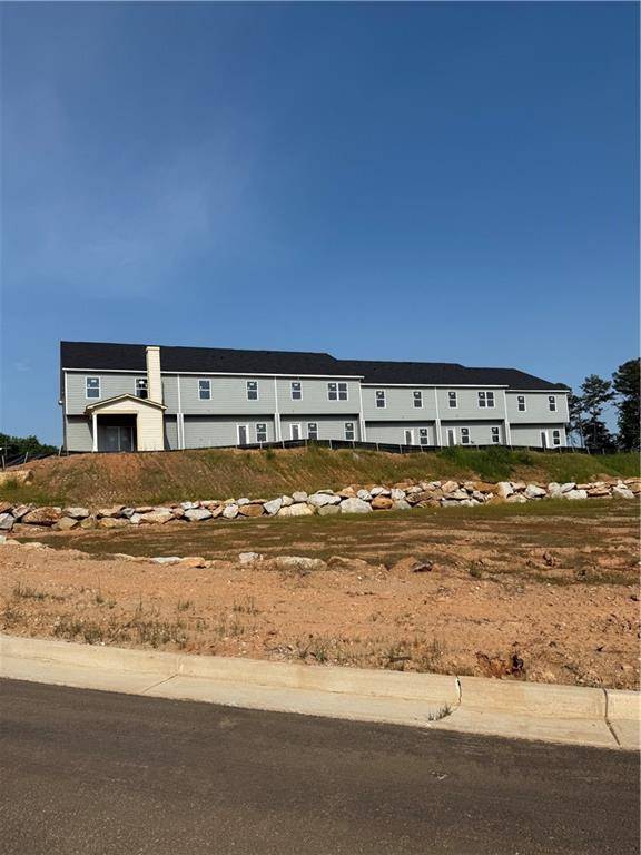 Conyers, GA 30094,218 Seward ST #92