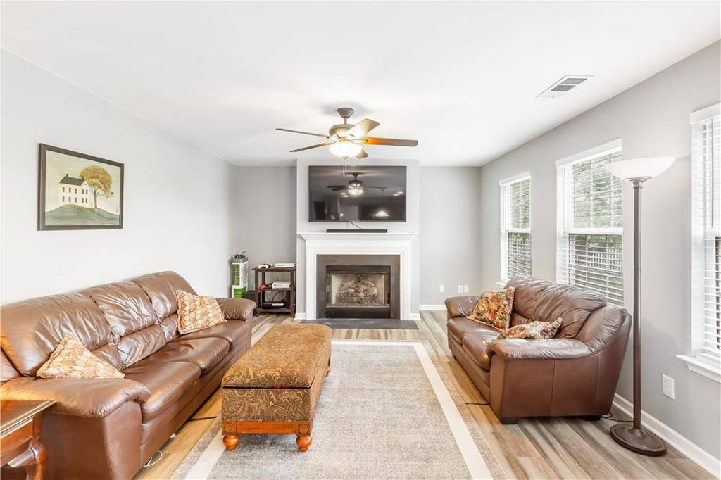 Powder Springs, GA 30127,1194 Grandview CIR