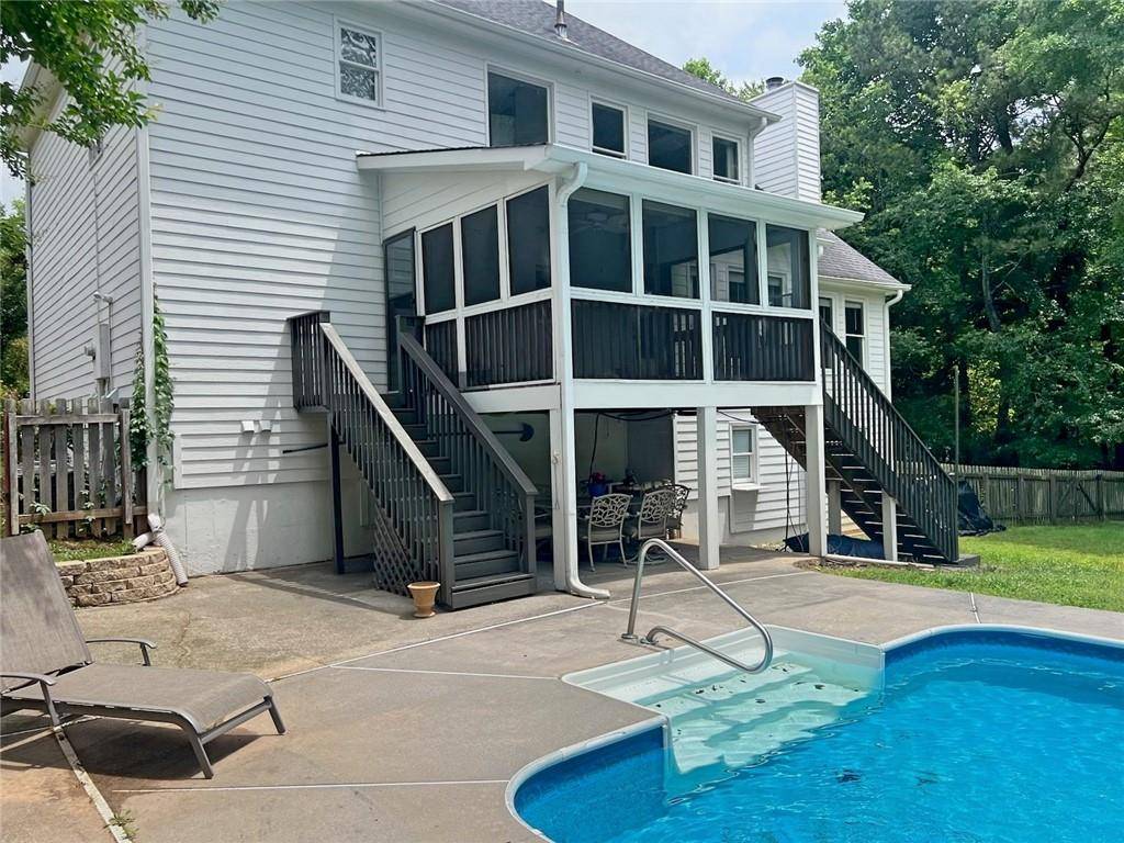 Woodstock, GA 30188,402 Hancock CT