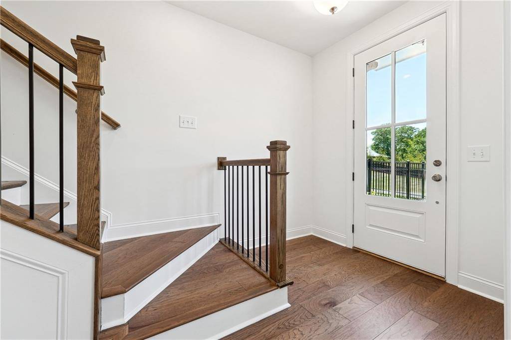 Cumming, GA 30040,504 Healy DR