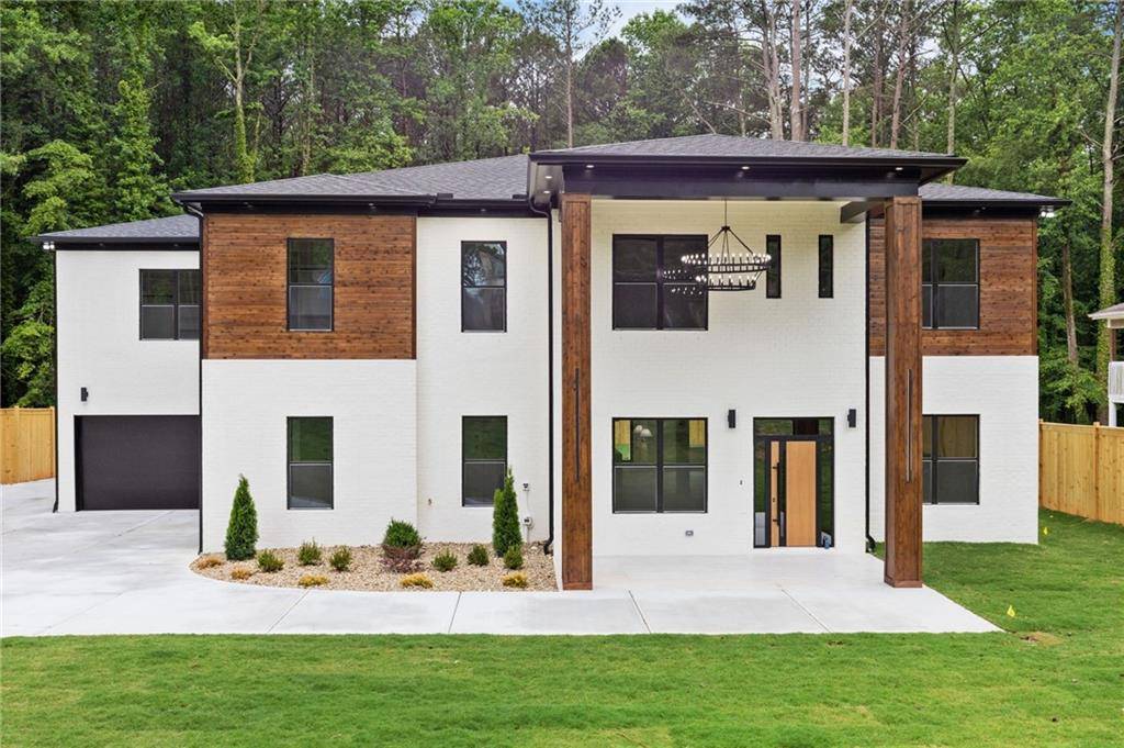 Lilburn, GA 30047,1349 Oak RD