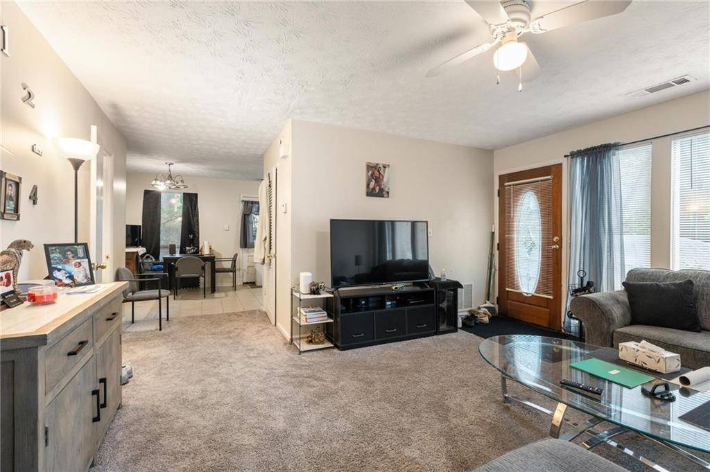 Stone Mountain, GA 30083,5006 Dantel WAY