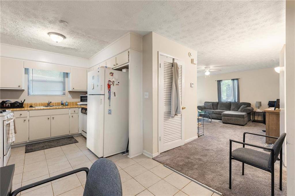 Stone Mountain, GA 30083,5006 Dantel WAY