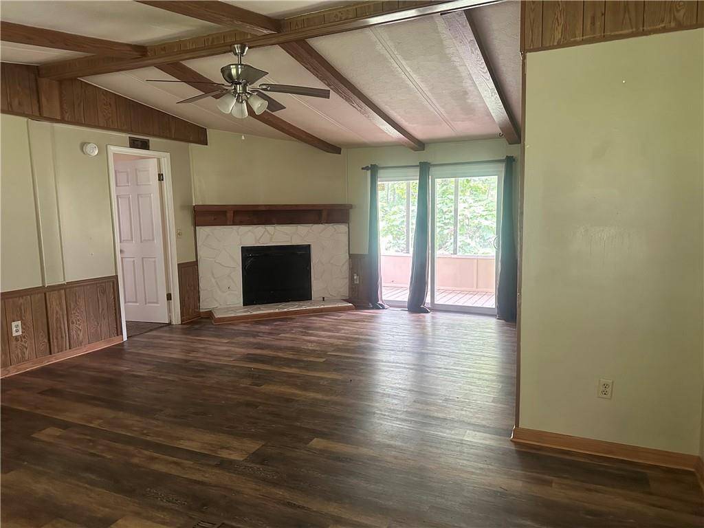 Dallas, GA 30157,710 Seals RD