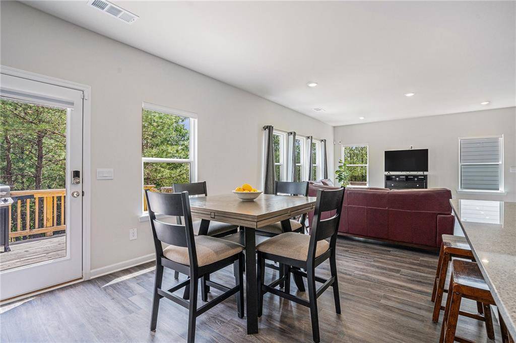 Dallas, GA 30132,279 Persian Ivy WAY