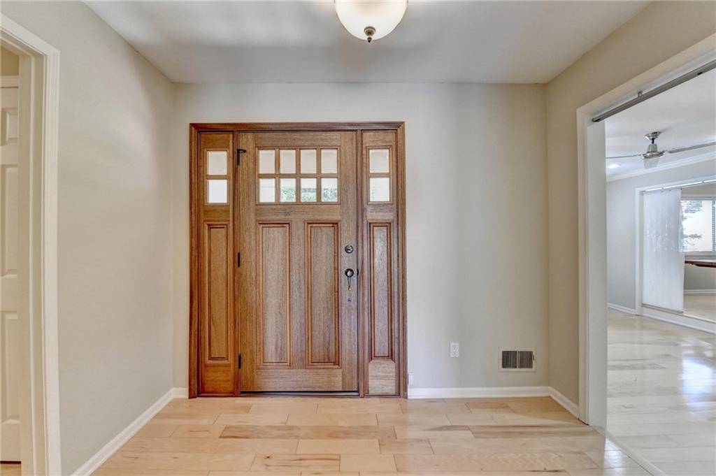 Marietta, GA 30068,3467 Clubland DR